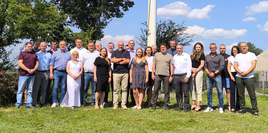 McAlpine -zdjęcie firmowe lipiec_2024
